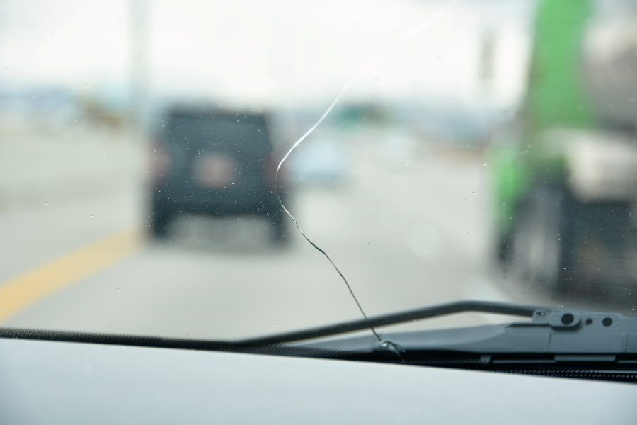 Safety Standards for Windsheild Repairs and Replacement in Miami, FL